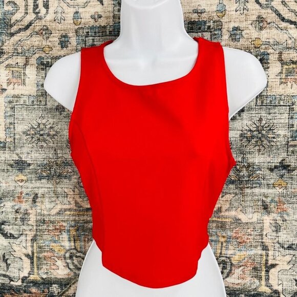 Lulus Women's Sleeveless Scoopneck Top Size L Red Ribbed Knit Tie Back Crop Tank - Picture 1 of 8